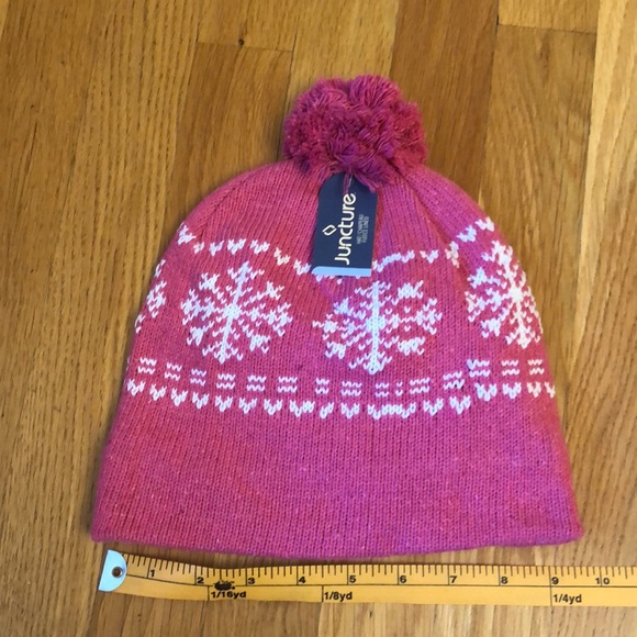 Pink and White Knit Hat - Picture 4 of 6